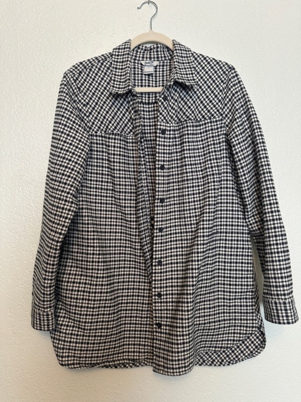 Duluth Trading Co Women’s Black & White Gingham Button-Up Shacket Longline L